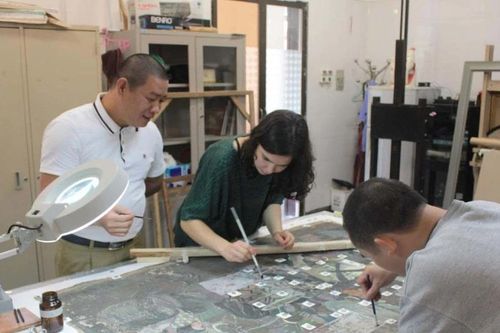 Nỗi lo bảo quản, phục chế tác phẩm nghệ thuật