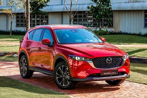 Mazda CX-5 'ngược dòng', tăng giá 10 triệu đồng tại Việt Nam