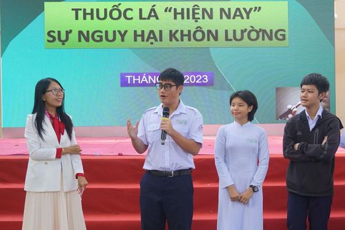 Ngăn chặn thuốc lá điện tử len lỏi vào trường học