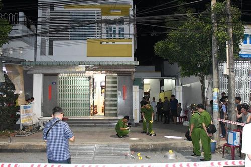 Bắt nóng đối tượng dùng súng cướp tiệm vàng ở Trà Vinh