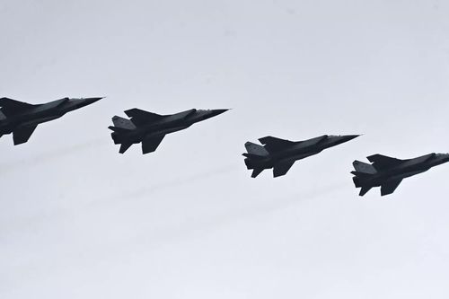 Tiêm kích đánh chặn MiG-31 Nga mang theo tên lửa tuần tra khu vực Kherson