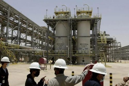 Chiến lược gây tranh cãi của Ả Rập Saudi nhằm thúc đẩy nhu cầu dầu mỏ