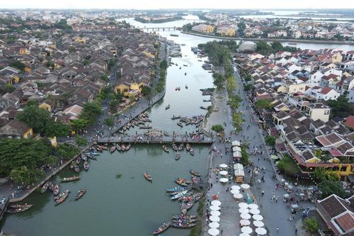 Kinh tế biển giúp Quảng Nam, Quảng Ngãi phát triển bền vững
