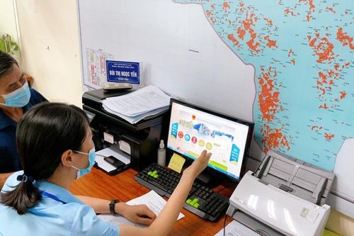 Chuyển đổi số ở Quảng Ninh: Cuộc sống tiện lợi hơn, tốt hơn, phong phú hơn
