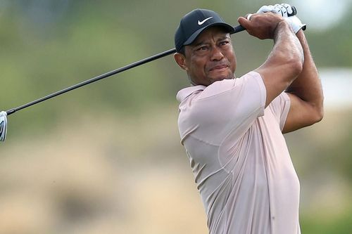 Tiger Woods trở lại sân golf: Ý chí nhà vô địch