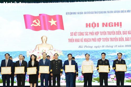 Bộ Tư lệnh Vùng 1 Hải quân và ban tuyên giáo tỉnh ủy 6 tỉnh sơ kết công tác phối hợp tuyên truyền biển, đảo