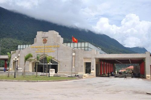Kim ngạch xuất nhập khẩu qua Cửa khẩu quốc tế Cha Lo đạt hơn 2 tỷ USD
