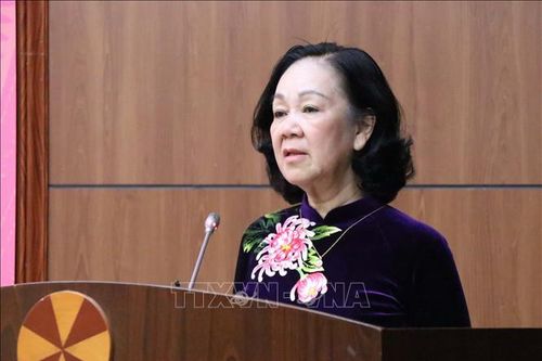 Thường trực Ban Bí thư Trương Thị Mai tiếp xúc cử tri tại huyện Kim Bôi