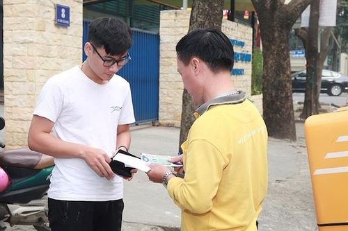 Làm sao để khách hàng không nghi ngờ khi mua hàng trực tuyến?