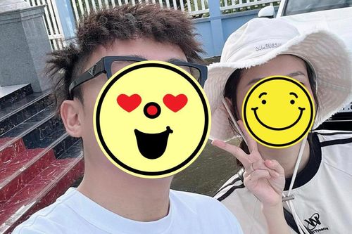 Cặp đôi nổi tiếng thông báo 'tin vui' sau 6 tháng tổ chức lễ ăn hỏi