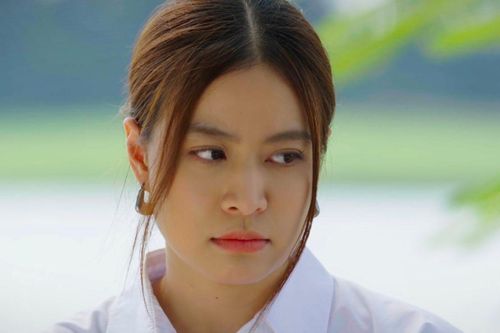 Mạnh dạn cải thiện 2 điểm này, Hoàng Thùy Linh nhận mưa lời khen từ khán giả