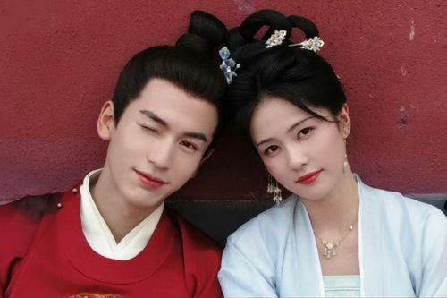 Hậu trường cảnh hôn cực 'cảm lạnh' của Bạch Lộc - Trương Lăng Hách