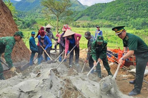 Làng quê 'thay da đổi thịt', đời sống người dân nâng cao nhờ xây dựng nông thôn mới