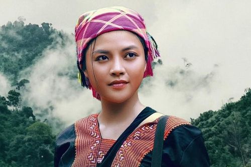 Diễn viên Việt Anh, Thu Quỳnh nhận bằng khen của Bộ Quốc phòng