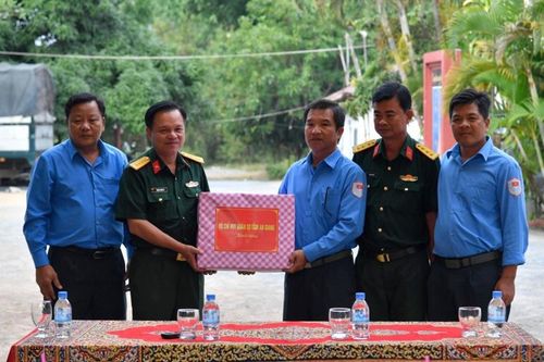 An Giang ký kết hợp tác tìm kiếm, quy tập hài cốt liệt sĩ