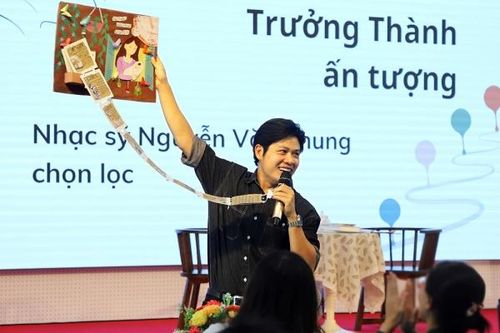 Nhạc sĩ Nguyễn Văn Chung: Đừng ngại nói lời yêu thương khi còn có thể