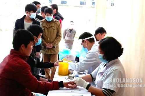Bảo hiểm y tế – 'Phao cứu sinh' cho người nhiễm HIV/AIDS