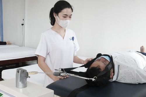 Nâng cao chất lượng khám, chữa bệnh y học cổ truyền
