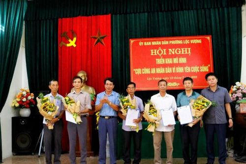 Phát huy vai trò của người dân trong công tác bảo đảm an ninh trật tự