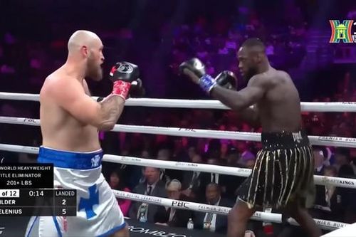 Tay đấm Deontay Wilder chạm mốc 42 lần knock-out đối thủ