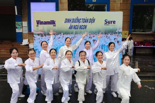 Chủ động thăm khám sức khỏe giúp người cao tuổi an tâm sống vui, sống khỏe