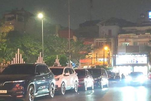 Xử lý nghiêm việc chiếm dụng lòng cầu