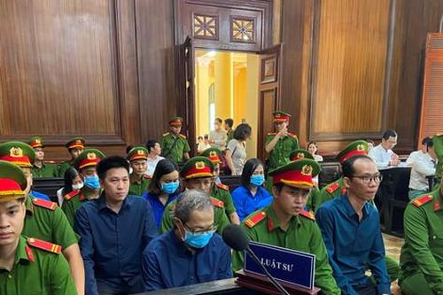 Nguyên Giám đốc Bệnh viện Thủ Đức lĩnh án 21 năm tù
