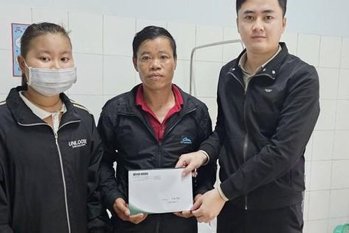 Tấm lòng bạn đọc đến với hai hoàn cảnh khó khăn ở Quảng Trị và Huế