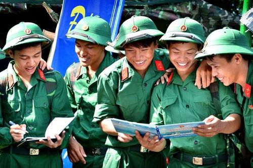 Xuất ngũ nghĩa vụ quân sự năm 2024, bộ đội được hưởng các chế độ gì sau khi rời quân ngũ