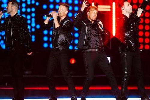 Xác minh vụ đêm nhạc Westlife có quảng cáo sàn tiền ảo, web cá độ