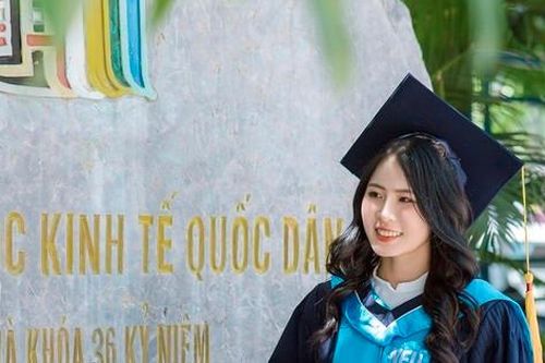 Dù tốt nghiệp loại Xuất sắc, nữ sinh NEU vẫn lựa chọn đổi ngành để theo đuổi ước mơ