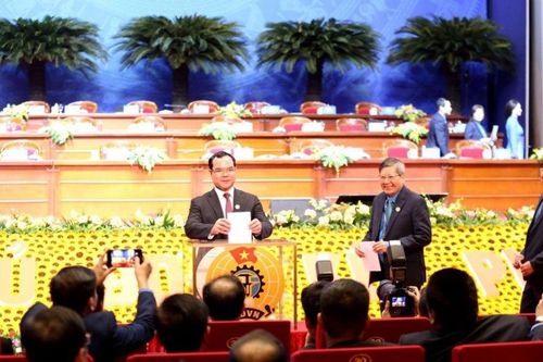 Đại hội Công đoàn Việt Nam bầu Ban Chấp hành Tổng LĐLĐ Việt Nam khóa XIII