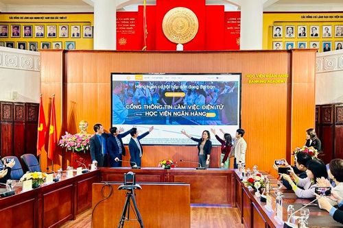 Ra mắt Cổng thông tin việc làm trực tuyến dành cho sinh viên ngân hàng
