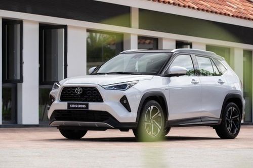 Tin xe hôm nay 2/12: Mẫu xe Hyundai lại lập đáy mới khó tin, xe Toyota được hỗ trợ 100% lệ phí trước bạ