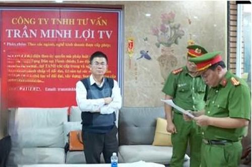 Bắt đối tượng sử dụng Facebook cá nhân để thực hiện hành vi phạm tội