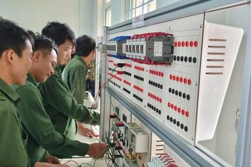 Hội Nhà báo tỉnh Gia Lai thăm các đơn vị trực thuộc Binh đoàn 15