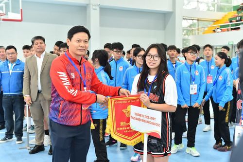Gần 200 học sinh dự giải bóng rổ học sinh cấp Trung học cơ sở toàn quốc năm 2023