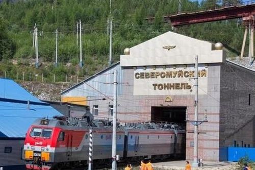 Nghi vấn Ukraine đứng sau vụ đoàn tàu phát nổ trong đường hầm ở Nga