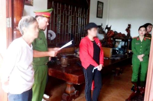 Đối tượng lừa đảo chiếm đoạt hàng tỷ đồng ra đầu thú