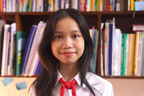 Nữ sinh lớp 8 đạt IELTS 8.5 ngay lần thi đầu tiên
