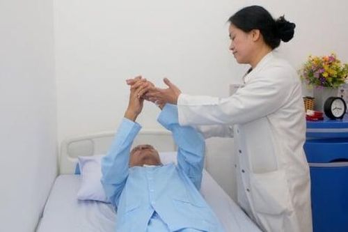 Chăm sóc sức khỏe cho người cao tuổi theo phong cách Nhật Bản