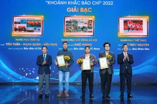 Lễ trao giải 'Khoảnh khắc báo chí 2022': Tôn vinh bản lĩnh dấn thân, lan tỏa sức sáng tạo