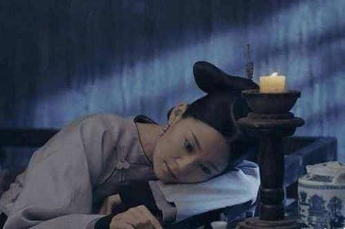 Cung nữ thủ lăng cổ đại hầu hạ Hoàng đế đã qua đời như thế nào? Thà chọn tuẫn táng còn hơn