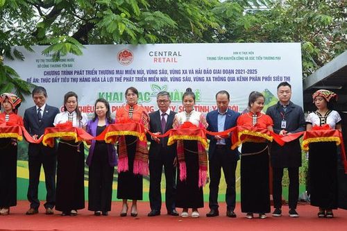Yên Bái giới thiệu gần 100 mặt hàng nông, thủy sản với người tiêu dùng Hà Nội