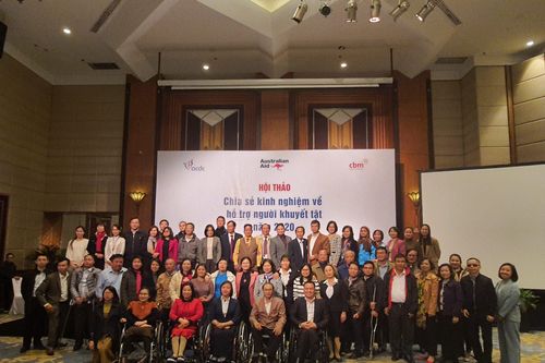 50 cá nhân nhận kỷ niệm chương 'Vì hạnh phúc của người khuyết tật'