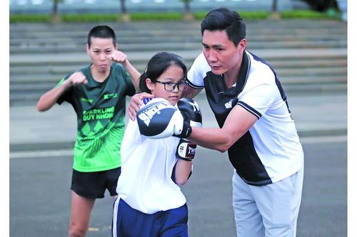Lớp học boxing miễn phí giữa lòng Phố núi