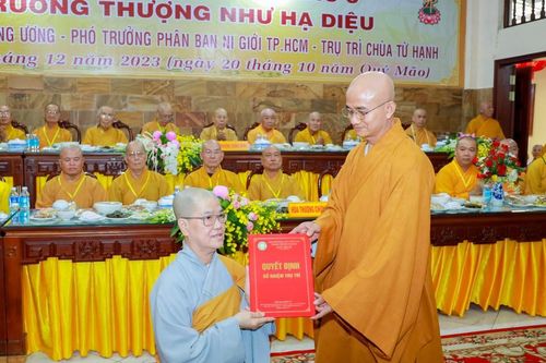 Lễ trao quyết định bổ nhiệm Ni sư Thích nữ Như Liễu trụ trì chùa Từ Hạnh (Q.Bình Tân, TP.HCM)