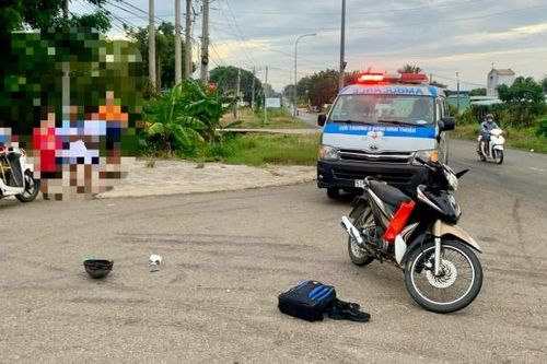 Va chạm với xe đạp điện, người đi xe máy tử vong