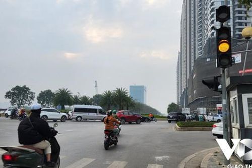 Trục trặc từ đèn tín hiệu giao thông trên đường Hoàng Minh Thảo