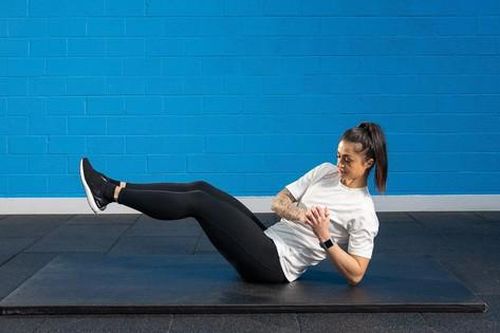 5 bài tập giúp bụng thon gọn săn chắc